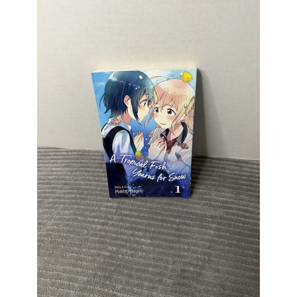 A Tropical Fish Yearns for Snow Volume 1 English Manga by Makoto Hagino